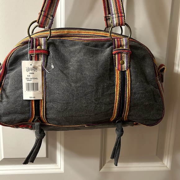 NWT Gray canvas purse w/ colorful borders, fully lined, full zip, inside pockets - Picture 3 of 6